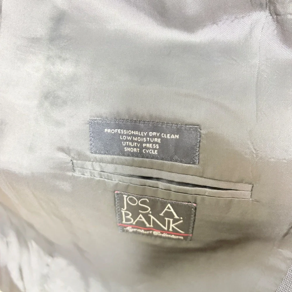 Jos. A.‎ Bank Signature Collection Men Charcoal Gray 100% Wool Suit 44L